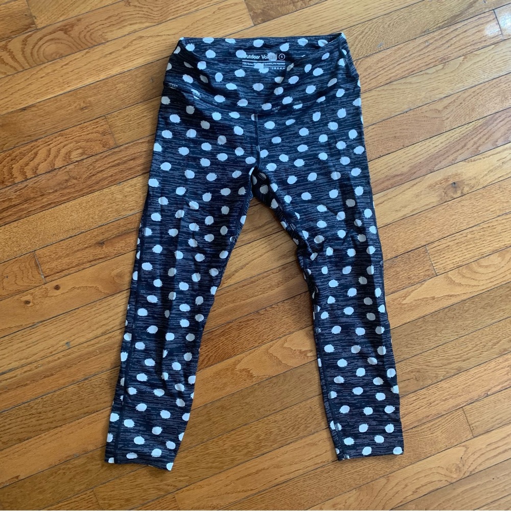 Outdoor voices polka dot tech sweat pants, size s